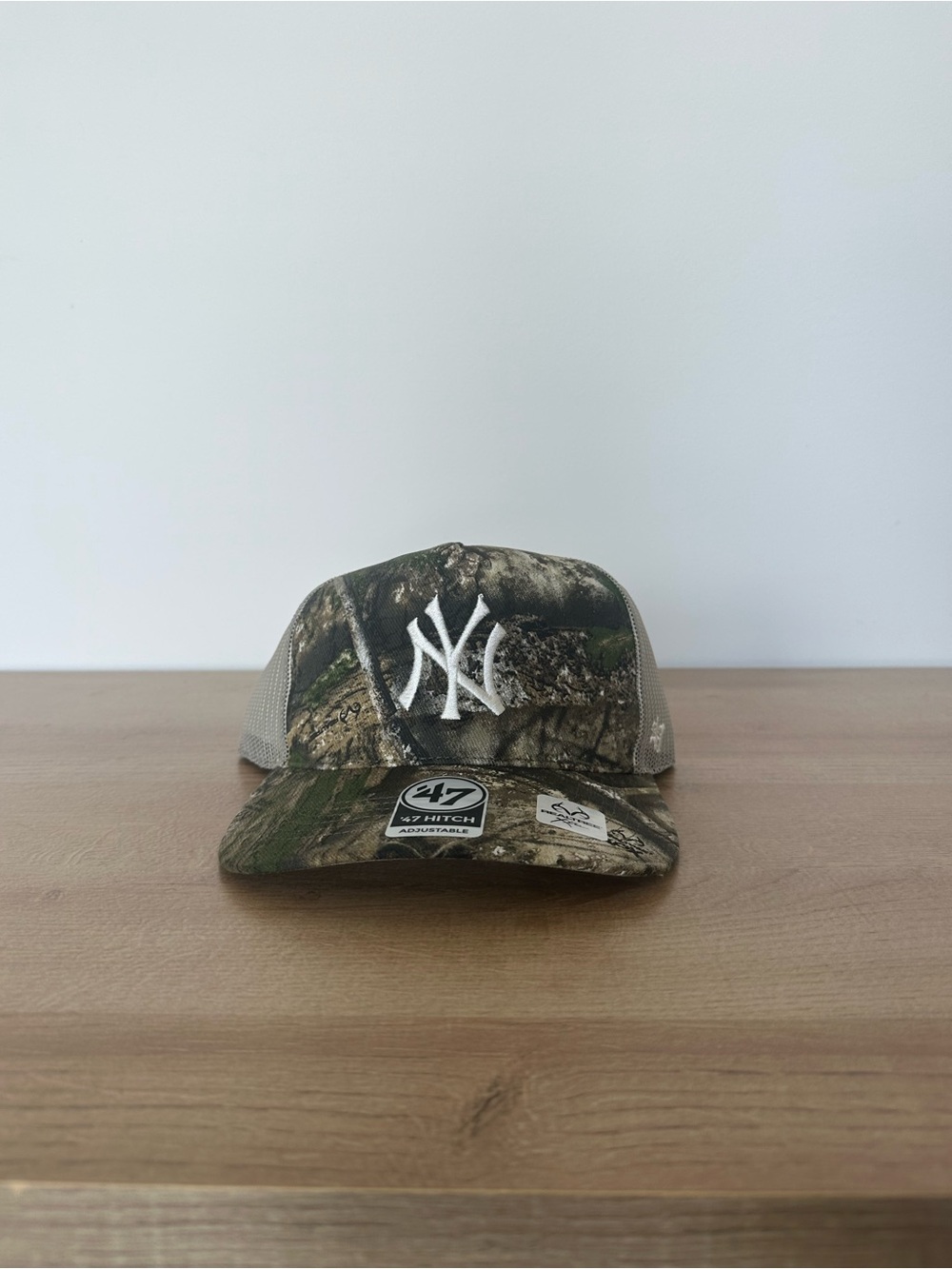 New York Yankees Camo Trucker 47 Hitch Hat